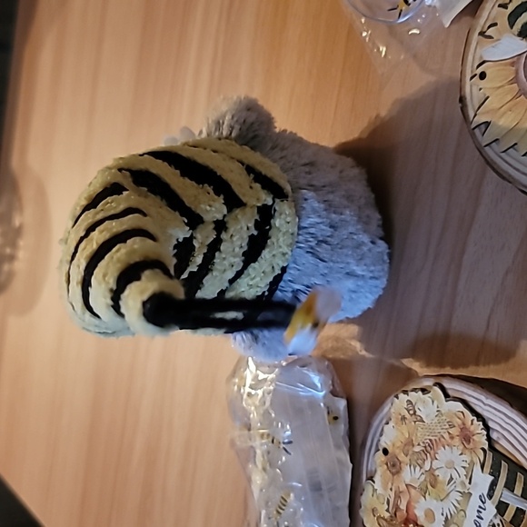 Bee bundle nwt - Picture 6 of 8